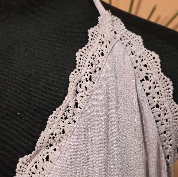 NWT Sweatyrocks Lace Trim Halter Top Light Purple Large Feminine Cropped - Picture 7 of 11